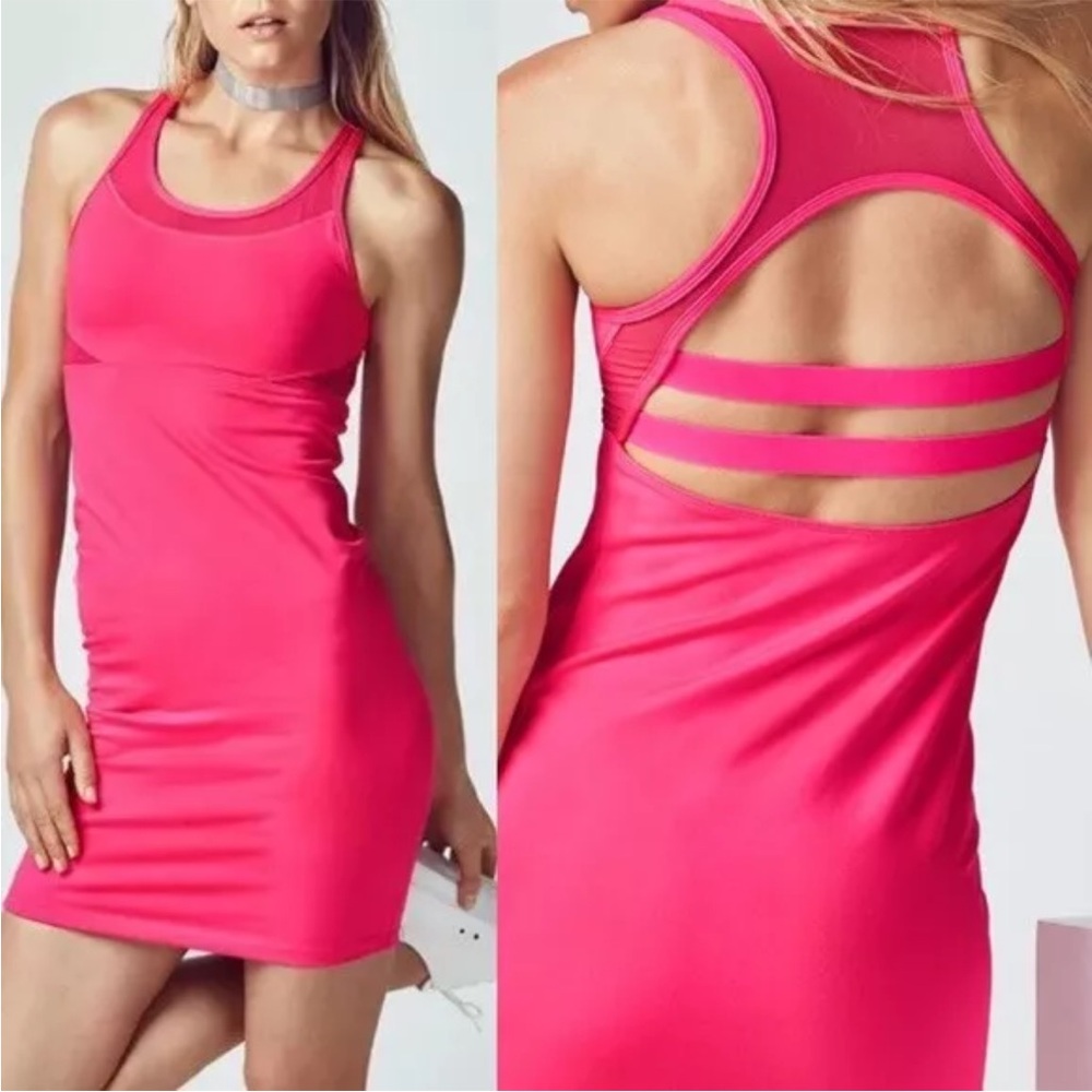 Fabletics Tropez Stretch 💗Hot Pink Strappy Racerback